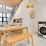 Arte Mont Kiara-Balcony-Netflix-Muji-6Pax