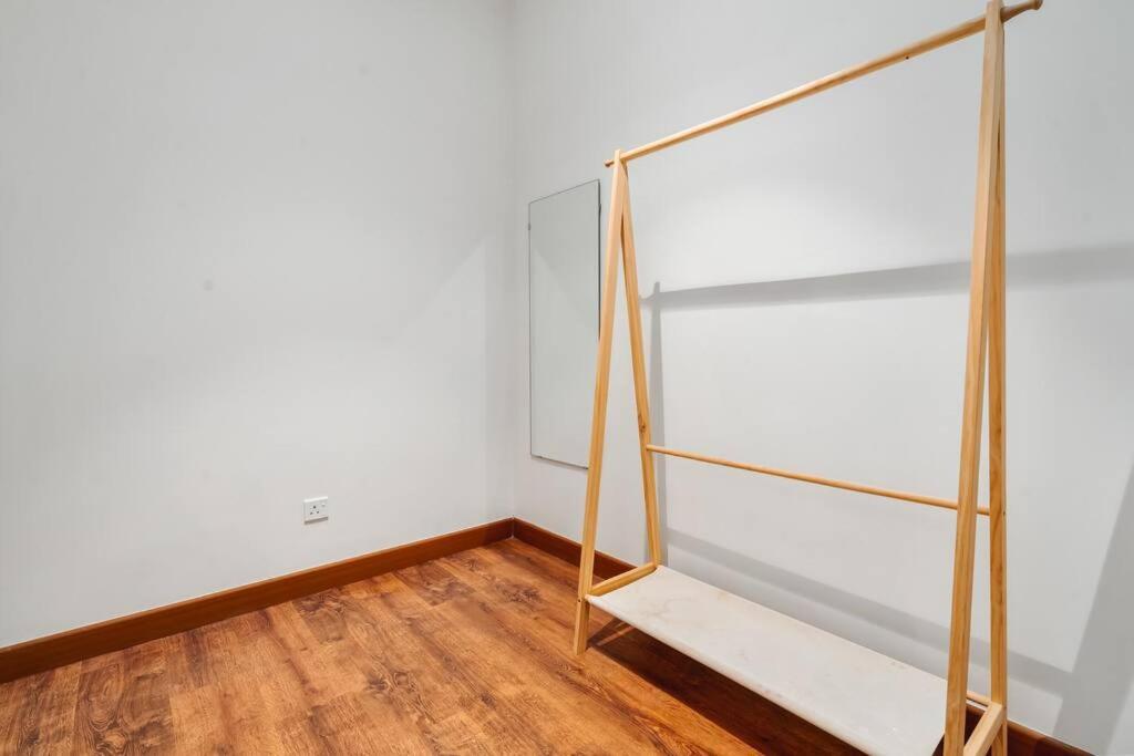 Arte Mont Kiara-balcony-netflix-muji-6pax *