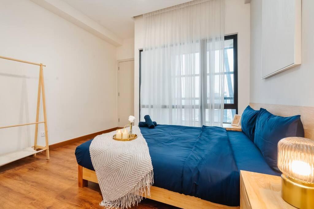 Arte Mont Kiara-balcony-netflix-muji-6pax * Kuala Lumpur