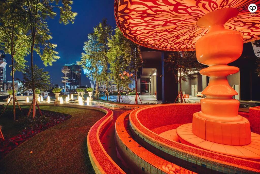 Pangsapuri Arte Mont Kiara-balcony-netflix-muji-6pax Kuala Lumpur